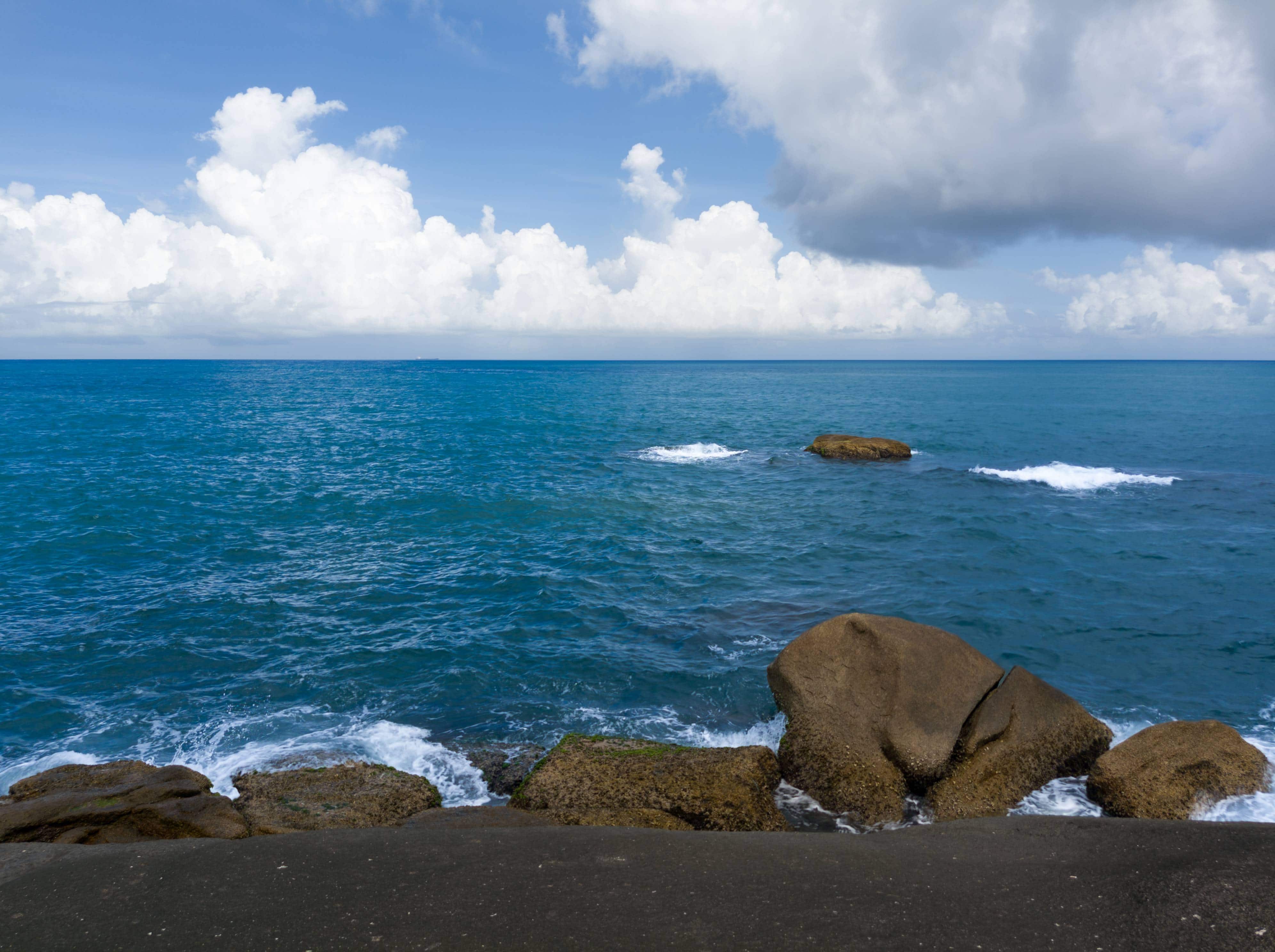 红海湾超级蓝色的海